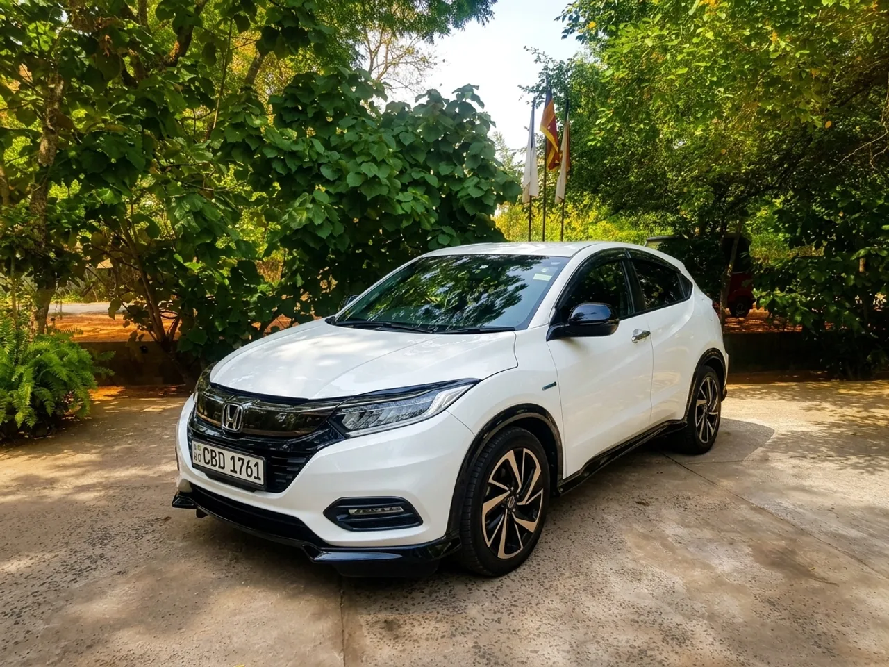 Ella Mountain Palace Transport Service - Honda Vezel